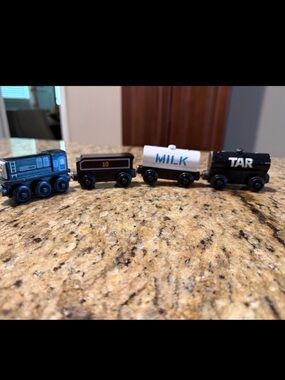 1992 Shining Time Wooden Thomas Train Diesel milk and tar cars & tender Vintage